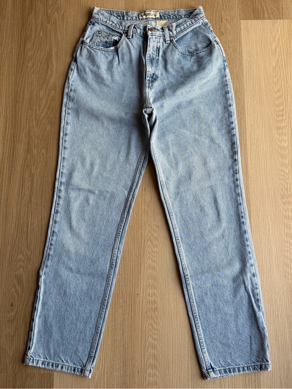 St. John's Bay Light Blue Women's Classic Fit Vintage Jeans Size 8